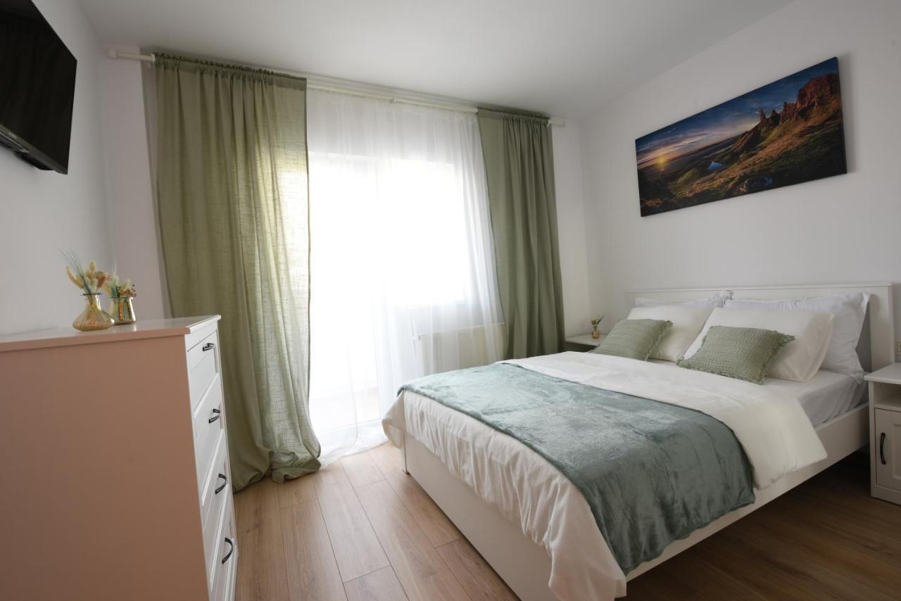 Ketal Apartment Braşov Buitenkant foto