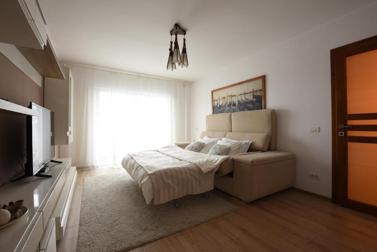 Ketal Apartment Braşov Buitenkant foto